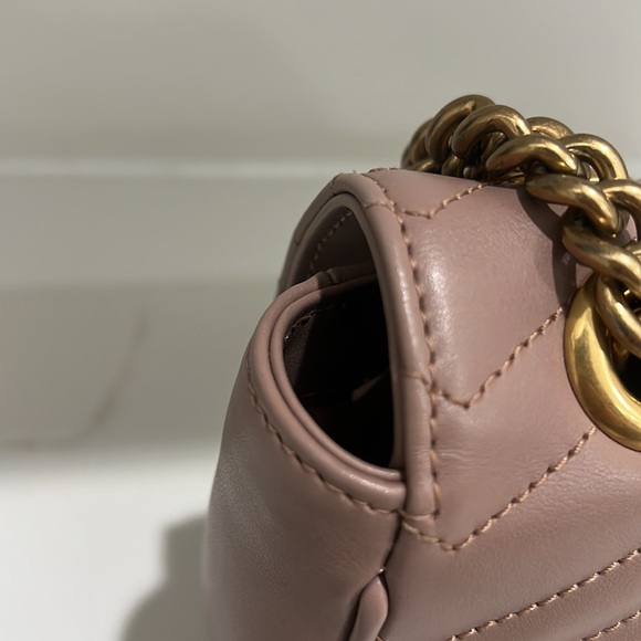 Gucci GG Marmont Small Shoulder Bag in Dusty Pink Leather 100% Authentic - Picture 7 of 14